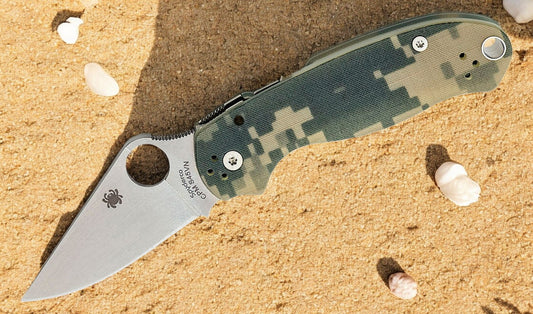 Spyderco Para 3 Folding Knife 3" S45VN Satin Plain Blade, Digital Camo G10 Handles (Paramilitary 3), Compression Lock - C223GPCMO