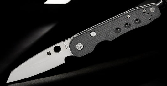 Spyderco Kevin Smock Folding Knife 3.45" S30V Satin Plain Blade, Carbon Fiber/G10 Laminate Handles, Compression Lock - C240CFP