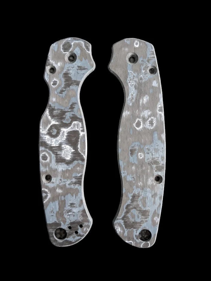 RGT Spyderco Paramilitary 2 Scale Set - Fat Carbon - White Storm