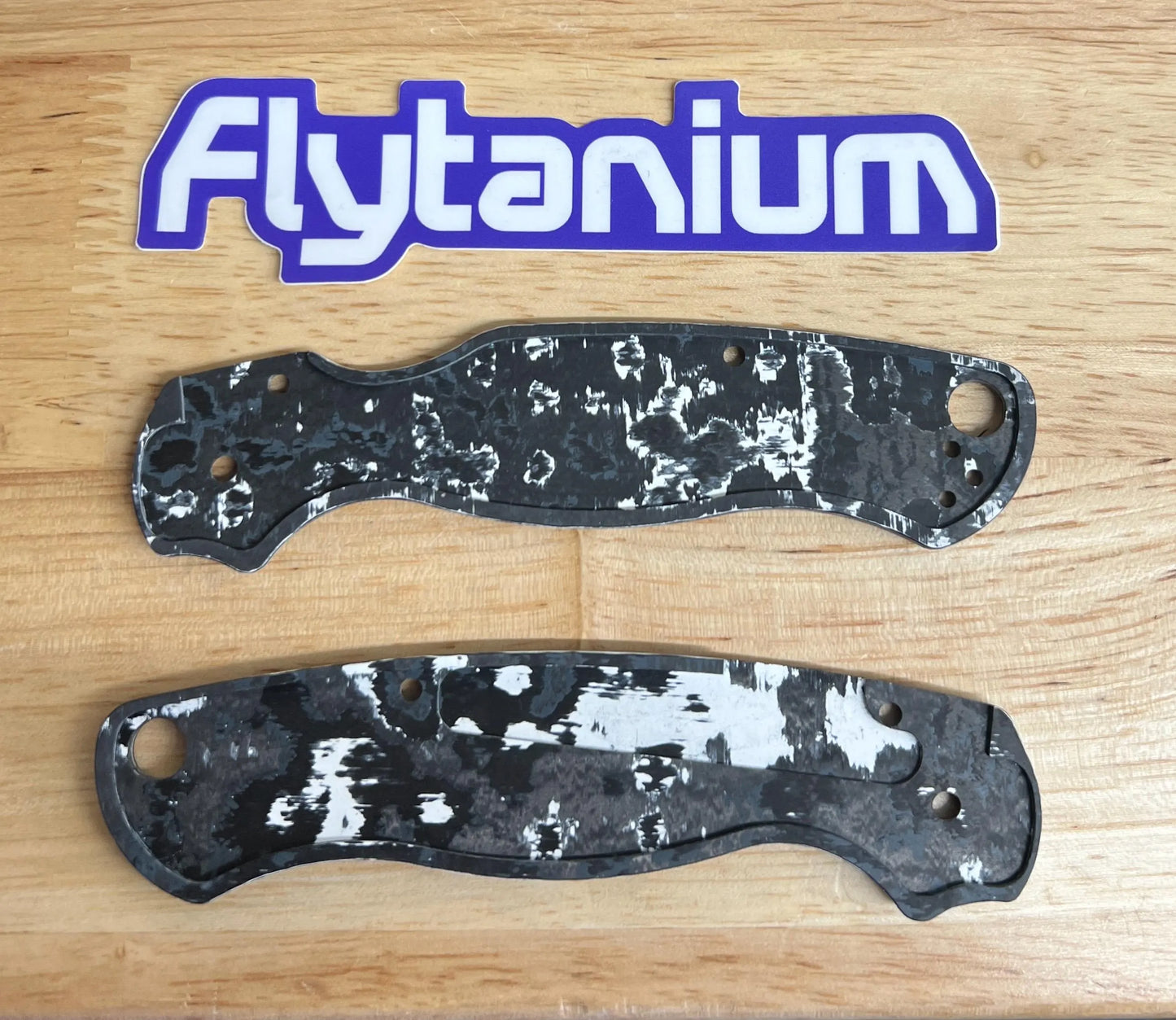 Flytanium 1360WS Para Military 2 Lotus Scales